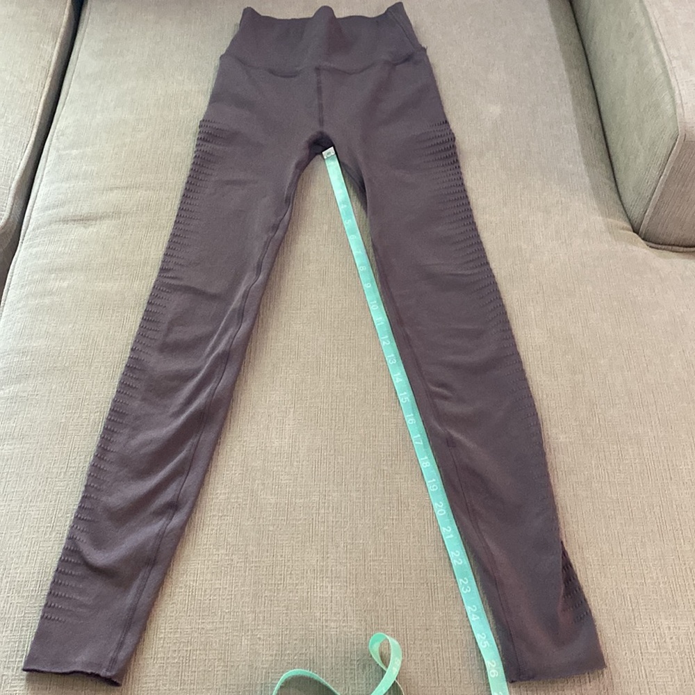 Fabletics High Waited Sculptknit Dot Leggings - Size Extra Small or Small - Picture 5 of 8